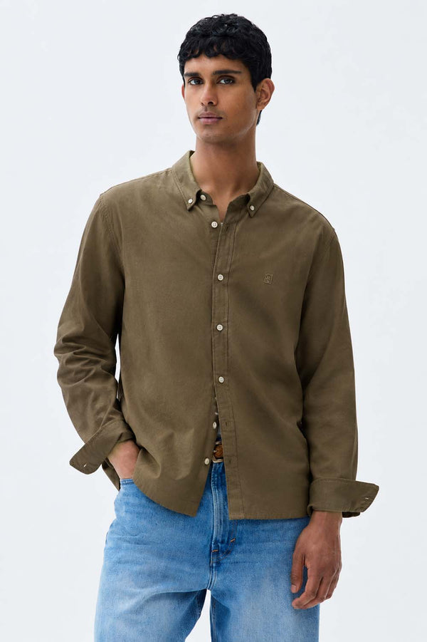 Men’s Premium Cotton Solid Casual Button-Down Shirt