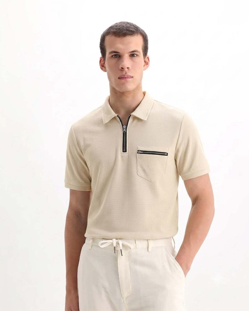Men’s Premium Textured Half-Zip T-Shirt with Chest Pocket