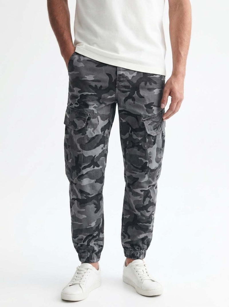 Men’s Premium Camouflage Cargo Jogger Pants – Relaxed Fit