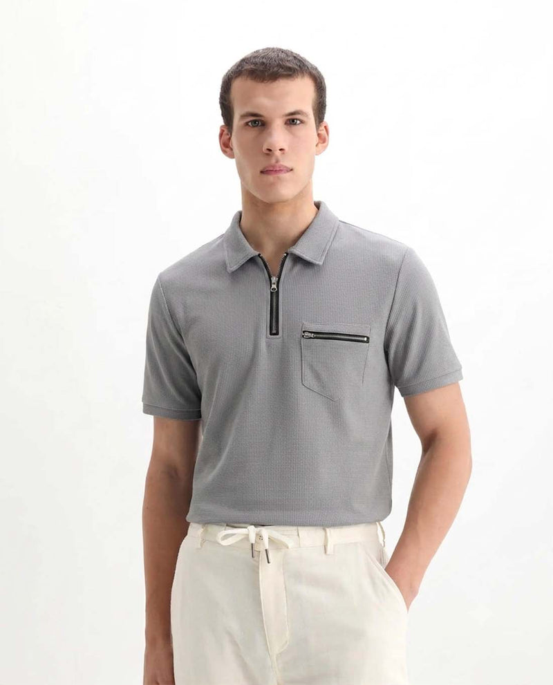 Men’s Premium Textured Half-Zip T-Shirt with Chest Pocket