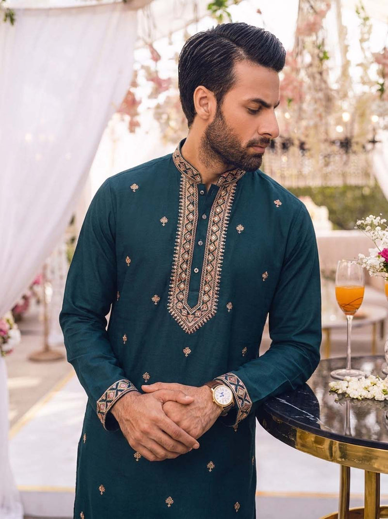 Men’s Embroidered Premium Ethnic Wear Kurta