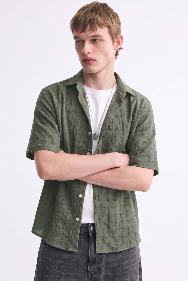 Men's Premium Textured Short-Sleeve Casual Shirt