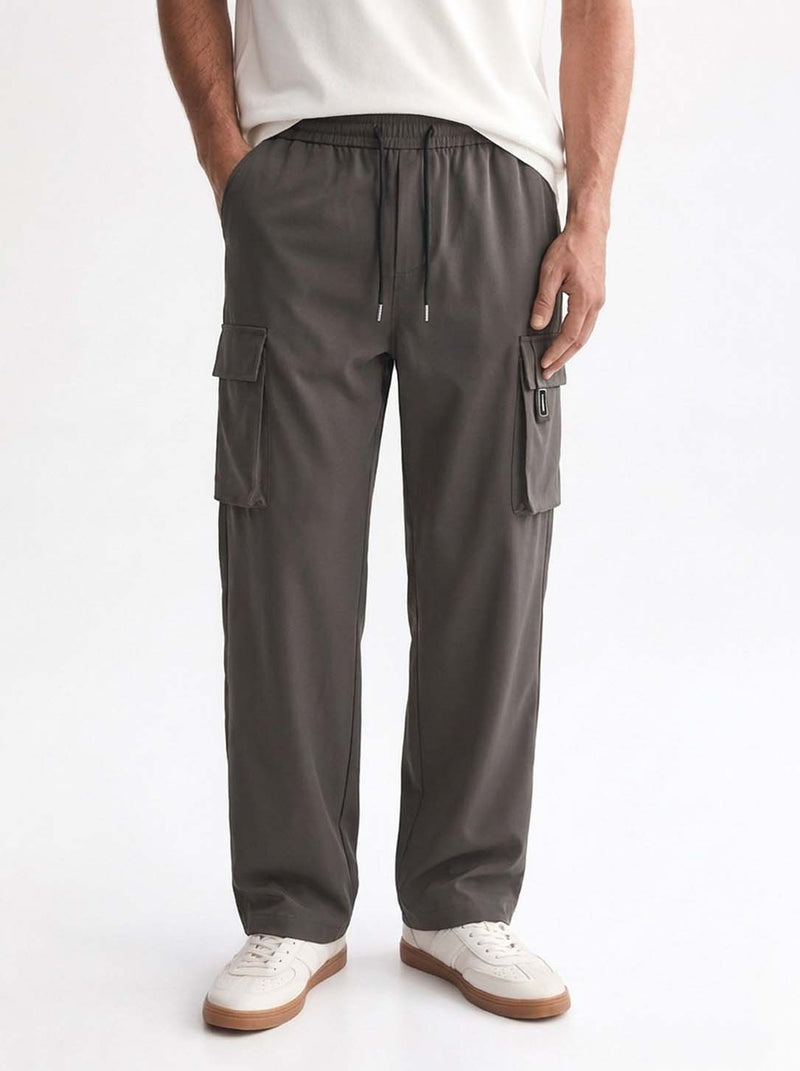 Men's Premium Straight-Fit Regular Cargo Pants