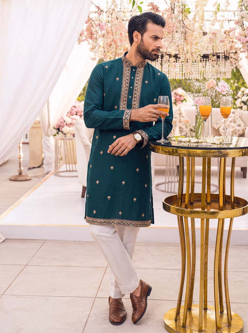 Men’s Embroidered Premium Ethnic Wear Kurta