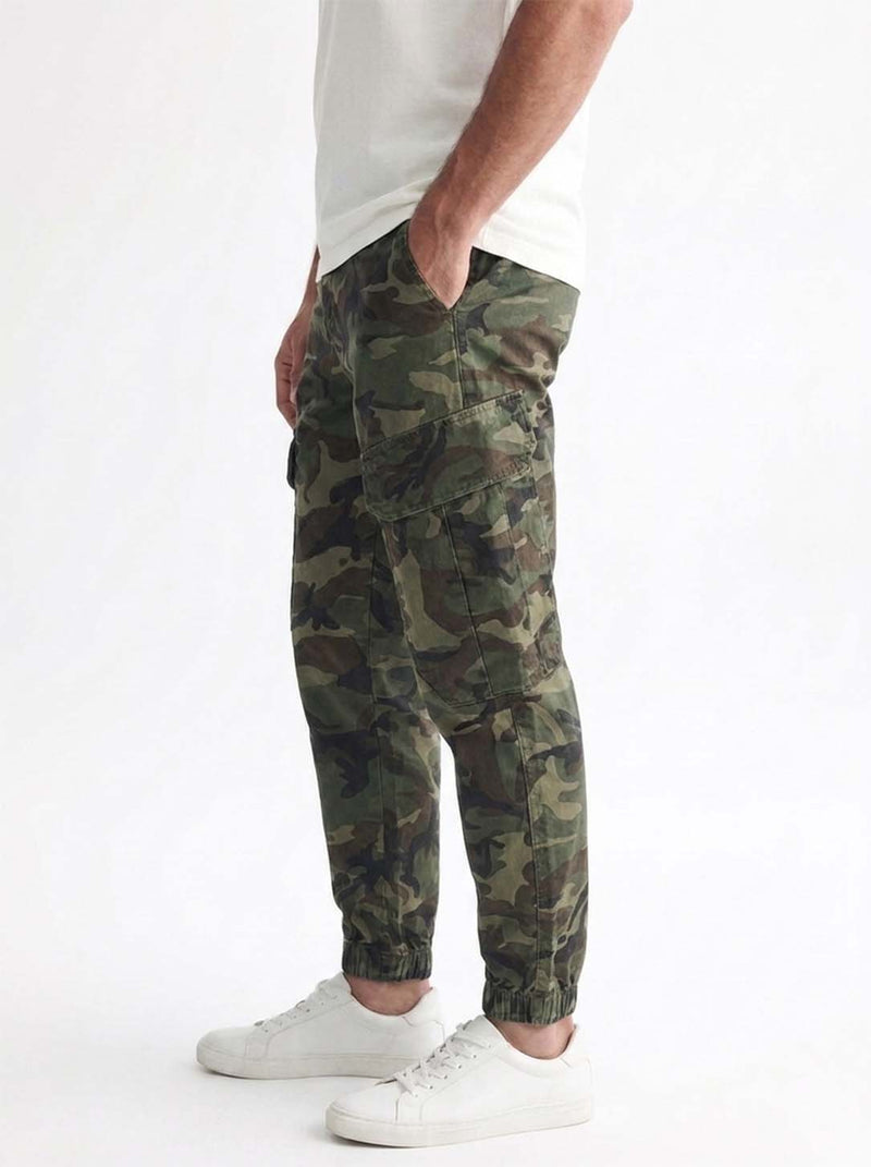 Men’s Premium Camouflage Cargo Jogger Pants – Relaxed Fit
