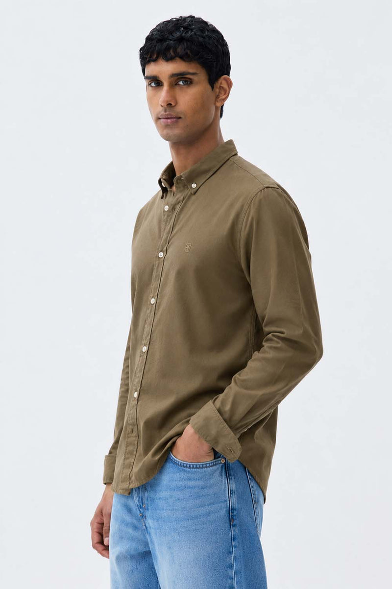 Men’s Premium Cotton Solid Casual Button-Down Shirt