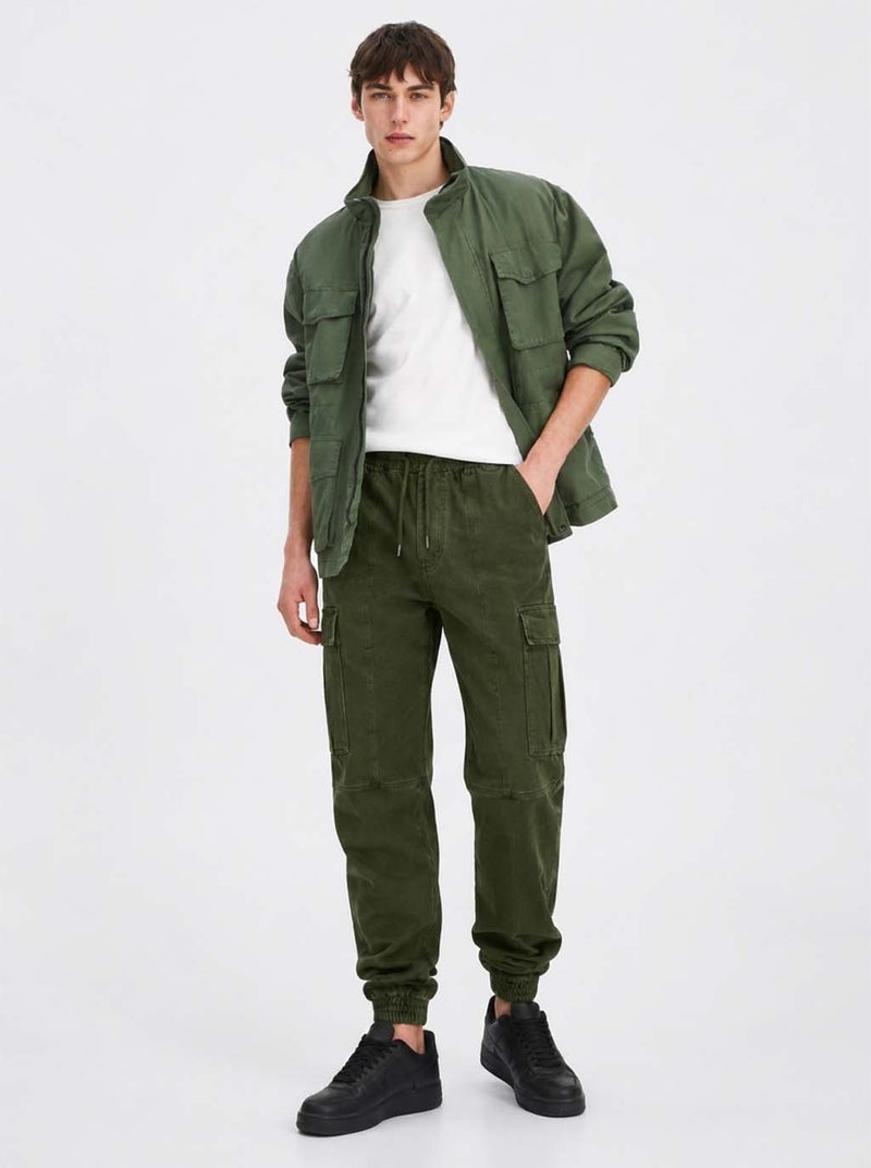 Men's Premium Relaxed-Fit Cargo Joggers