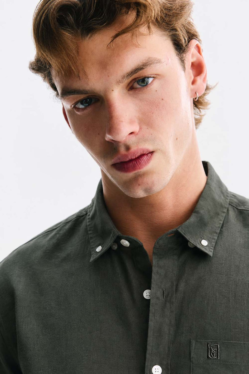 Men’s Linen-Cotton Short Sleeve Button-Down Shirt with Chest Pocket