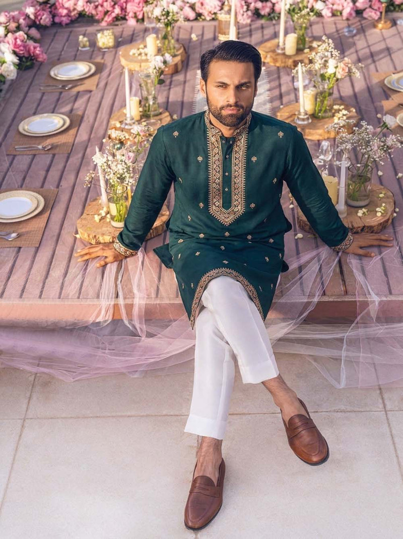 Men’s Embroidered Premium Ethnic Wear Kurta