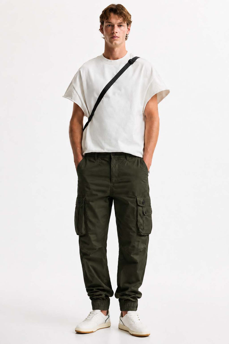 Men’s Modern Multi-Pocket Cargo Jogger Pants – Relaxed Fit