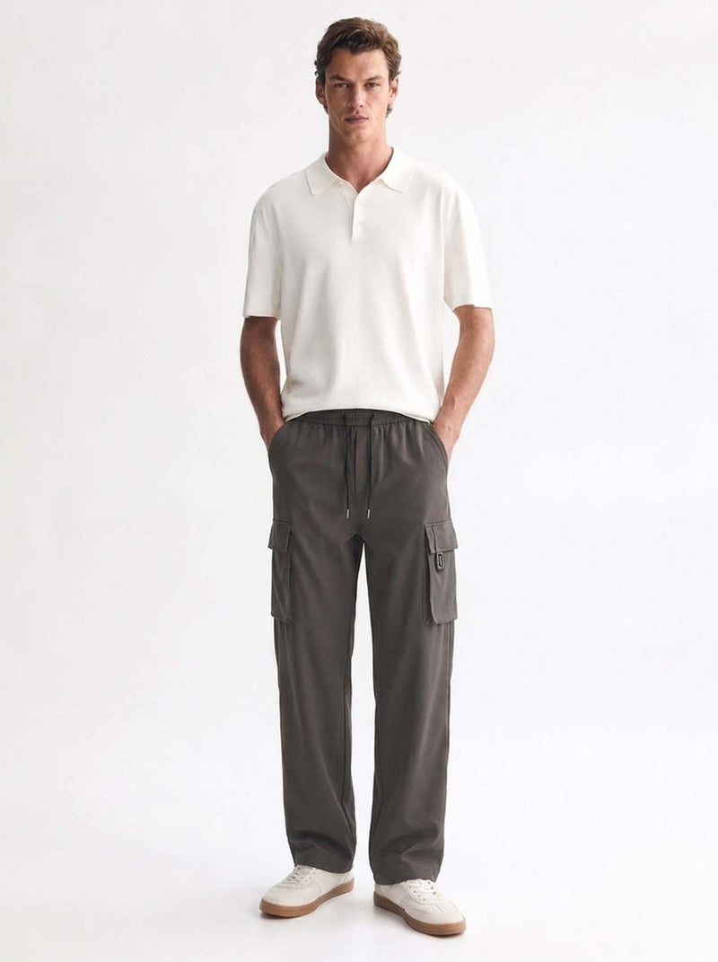 Men's Premium Straight-Fit Regular Cargo Pants