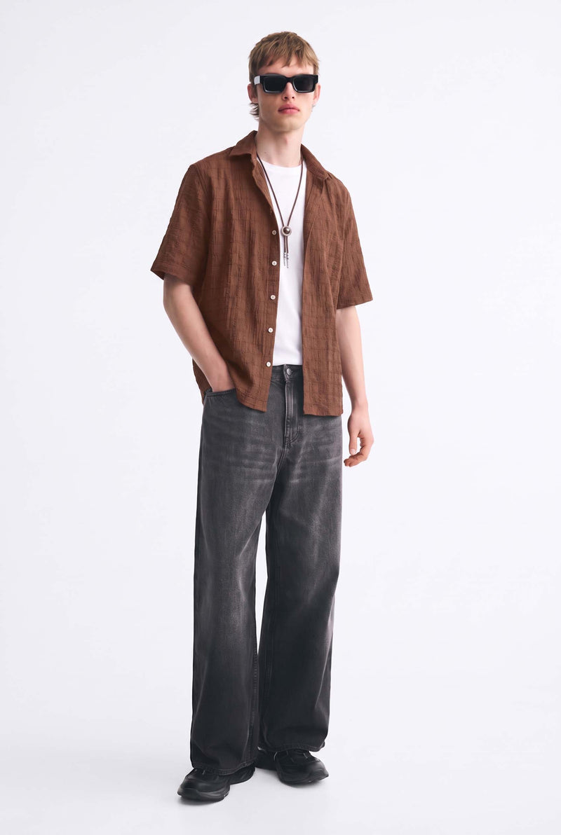 Men's Premium Textured Short-Sleeve Casual Shirt