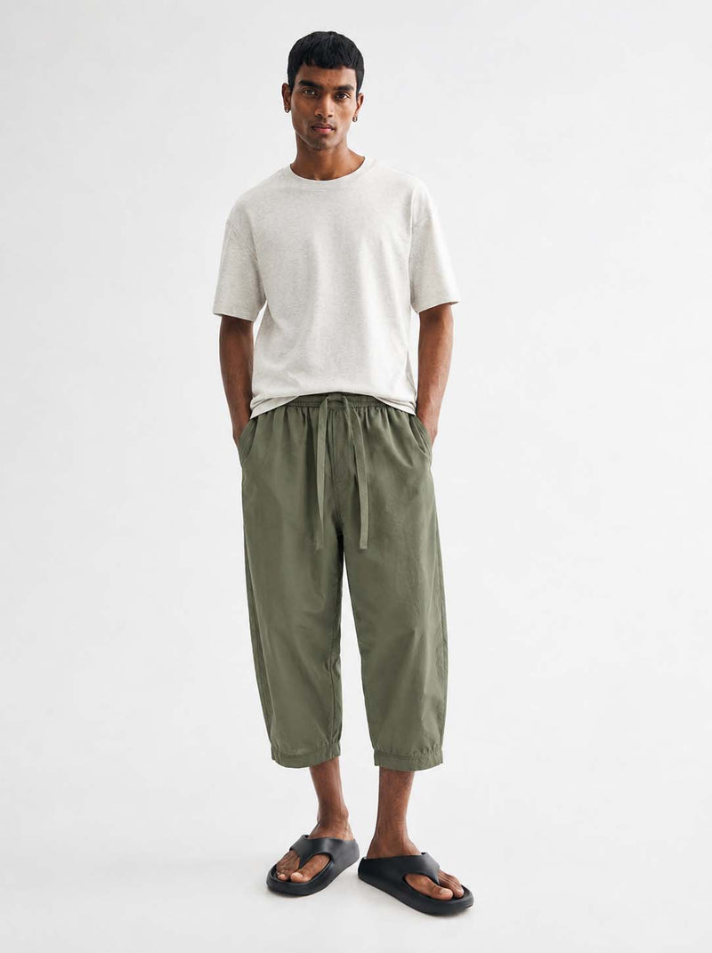 Men's Premium Elastic Waist Cropped Shorts