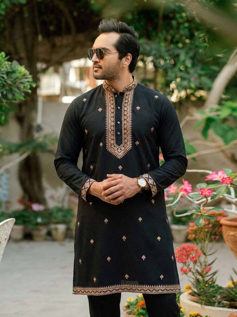 Men’s Embroidered Premium Ethnic Wear Kurta