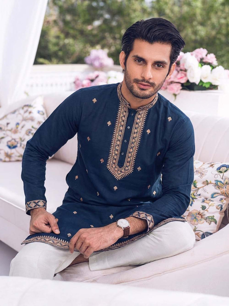 Men’s Embroidered Premium Ethnic Wear Kurta