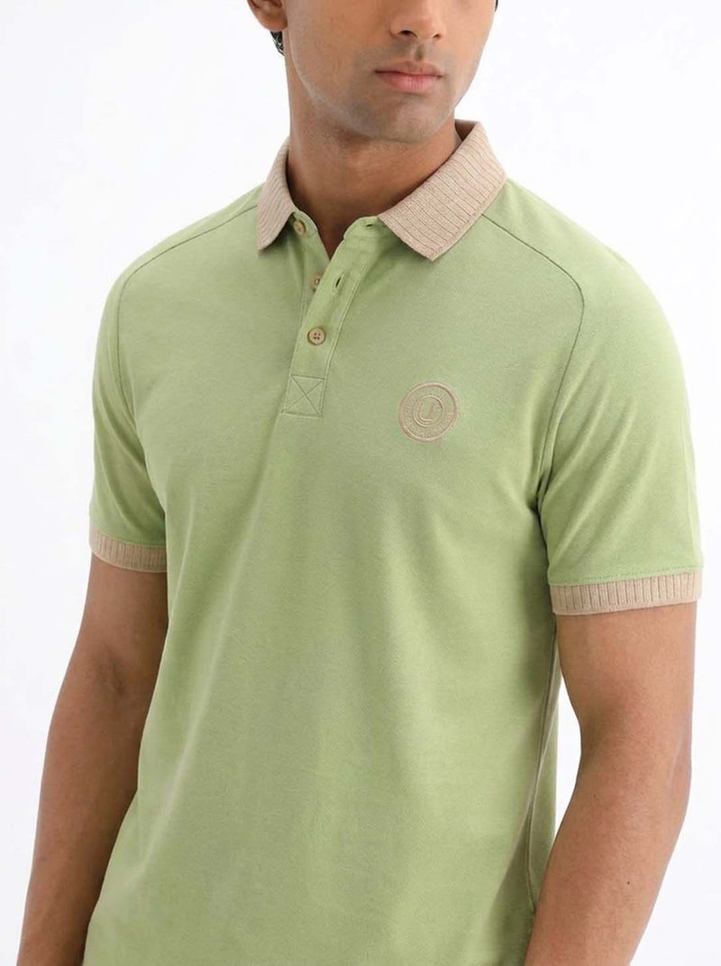 Men’s Premium Regular Contrast-Collar Polo T-Shirt