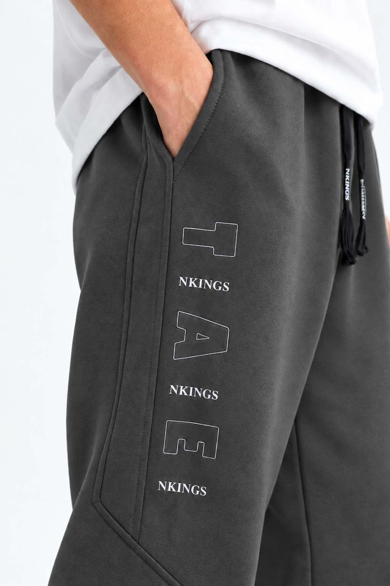 Men's Premium Regular Fit Paneled Fleece Joggers Track pant